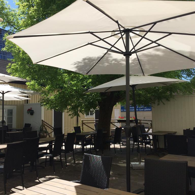 Hotell Ranten Falkoping Bagian luar foto
