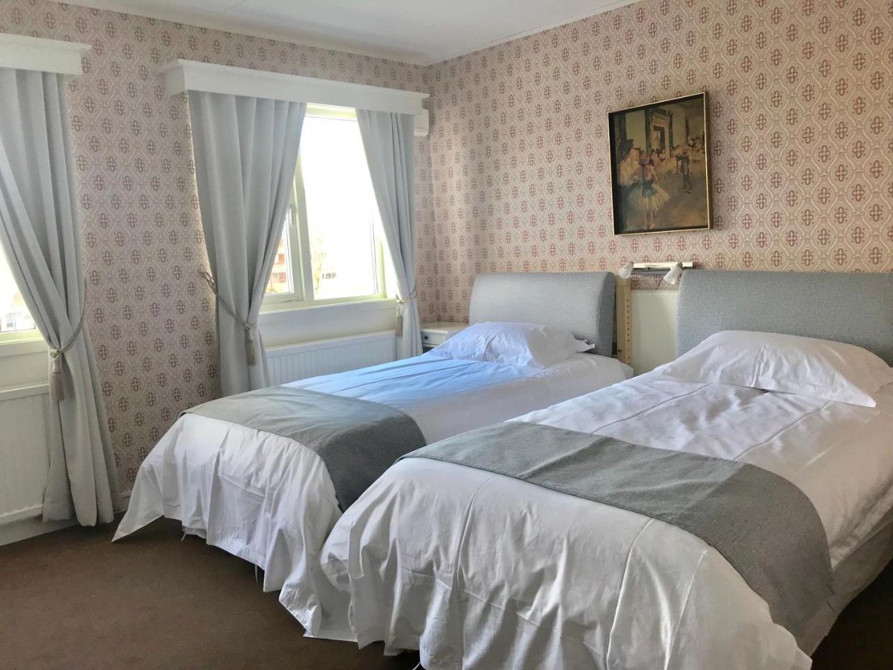 Hotell Ranten Falkoping Bagian luar foto