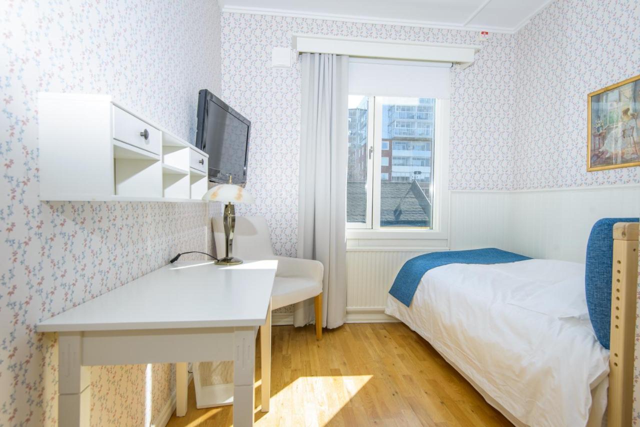 Hotell Ranten Falkoping Bagian luar foto